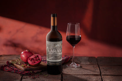 Karas Reserve Areni–Sireni 2022 wine bottle from Armenia with copper foil label and Mount Ararat illustration.